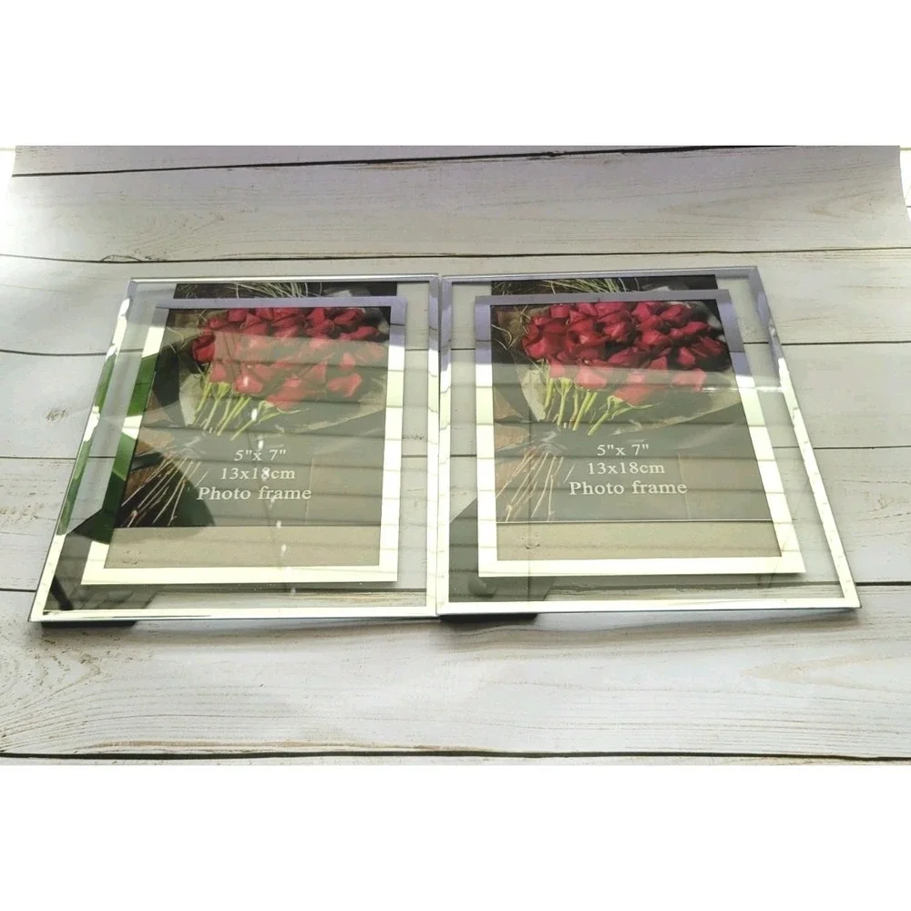 Picture Frames‎ 5x7 Mirrored Edge Glass Frame - Table Mount - 2 Frames Included